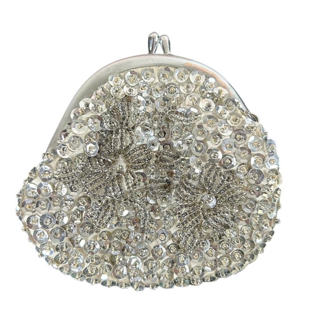 Vtg JEM Mini Coin purse handbag accessory- floral beaded silver metallic- 3.5x4"